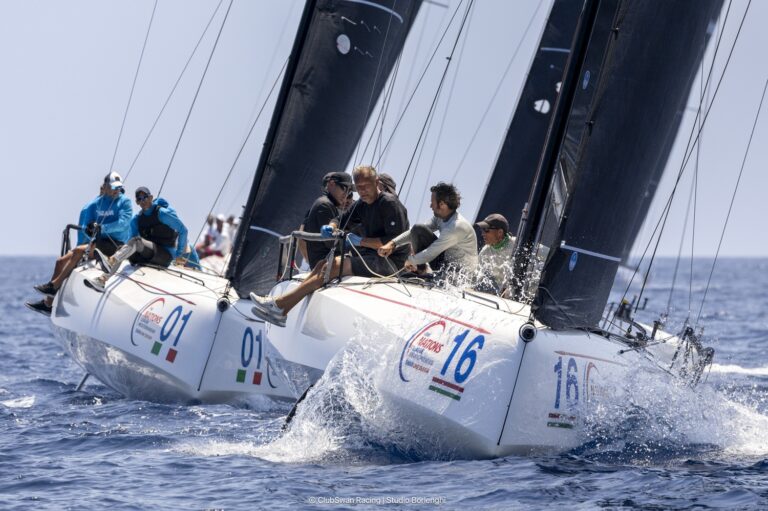 Swan One Design, 50 super vele a Saint Tropez: in Costa Azzurra la finale della Nations Trophy 2025