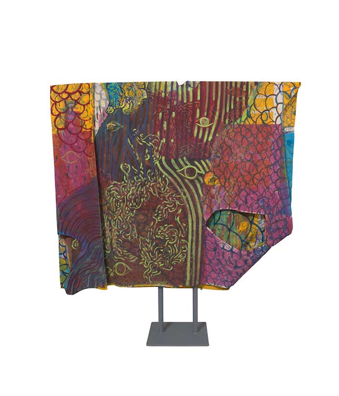 Alessandro Roma, Dressing Landscape, 2025, tessuto dipinto a tempera, ceramica e acrilico